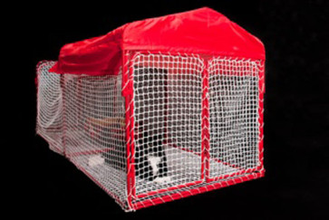 THE KRITTER KONDO PET HABITAT DELUXE-Red and White